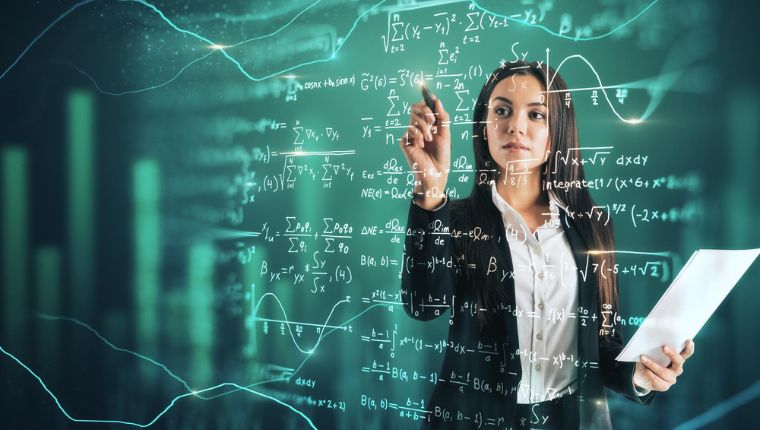 Learners analyzing industrial datasets in a Data Science course near me in Haryana